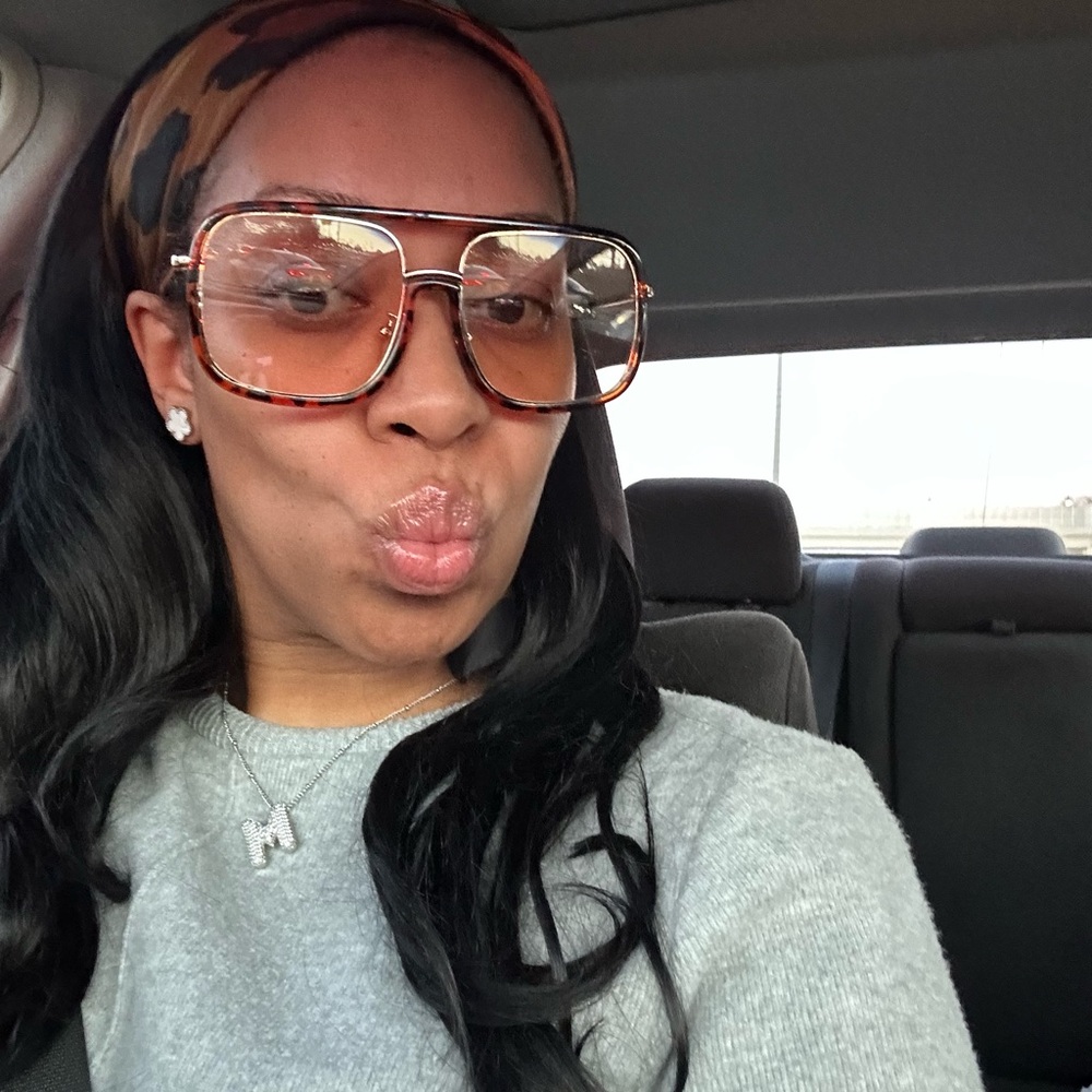 Meet your Posher, Tamina
